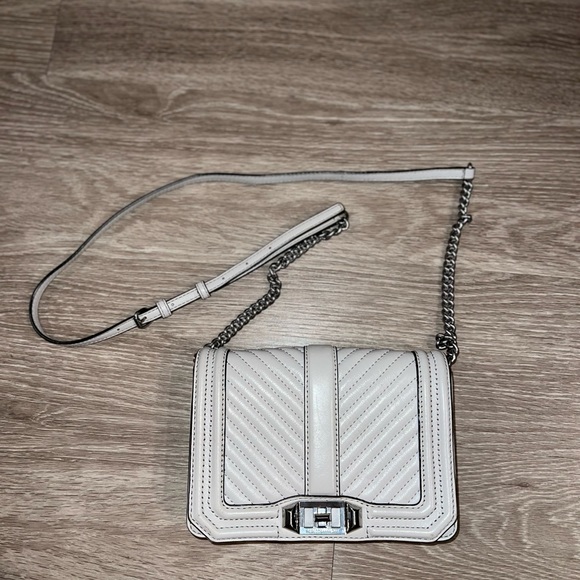 Rebecca Minkhoff Love small chevron quilted crossbody bag - Picture 1 of 3
